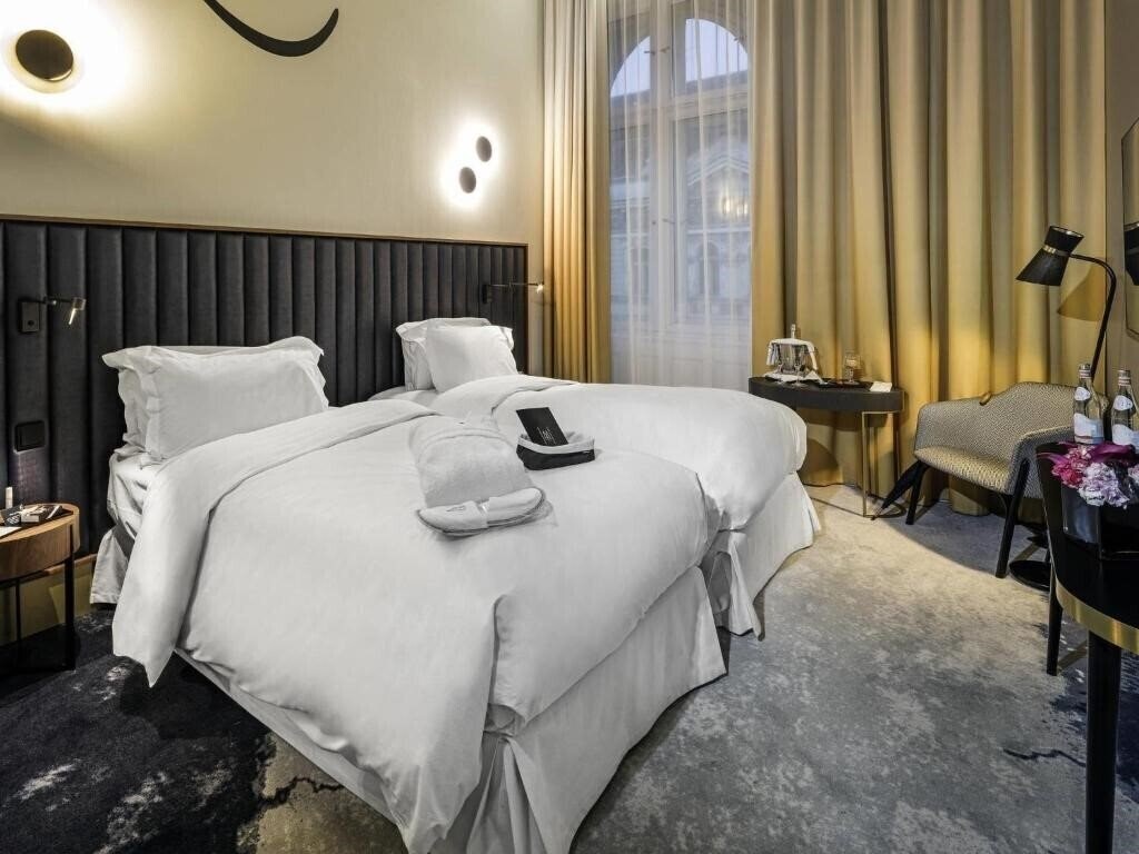 Зображення Century Old Town Prague 4*