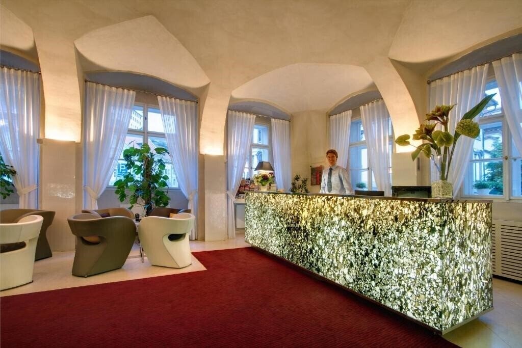 Картинка Three Storks 5*