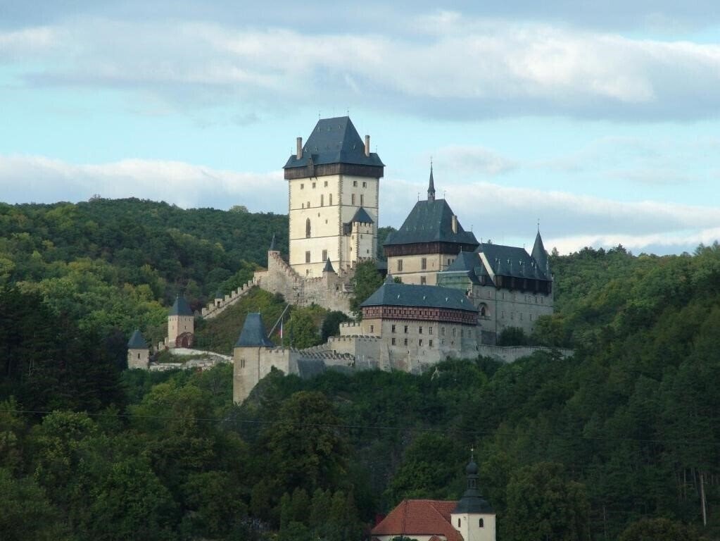 Изображение Grand 3*