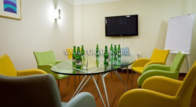 Фотографія Mamaison Residence 4*