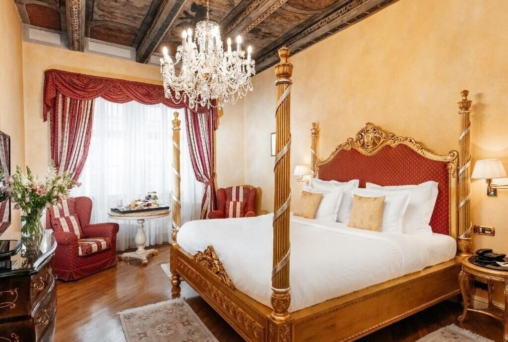 Фотографія Alchimist Grand Hotel & SPA 5*