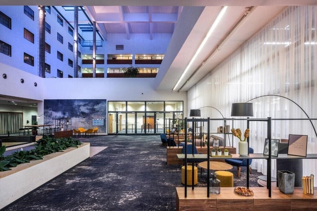 Картинка Courtyard By Marriott Airport Hotel 4*