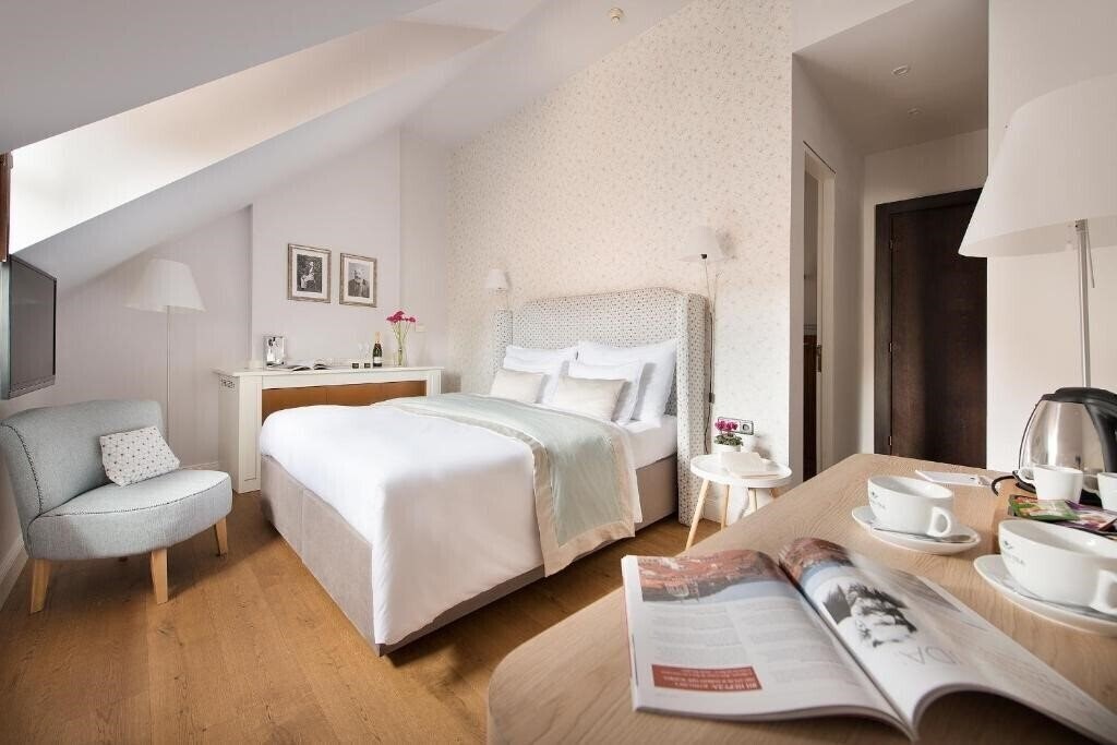 Фотографія Design Hotel Neruda 4*