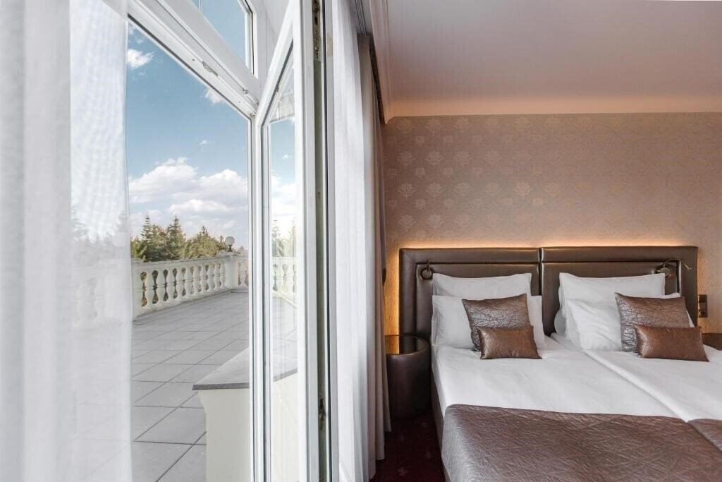 Фото Ea Hotel Resort Sen 4*