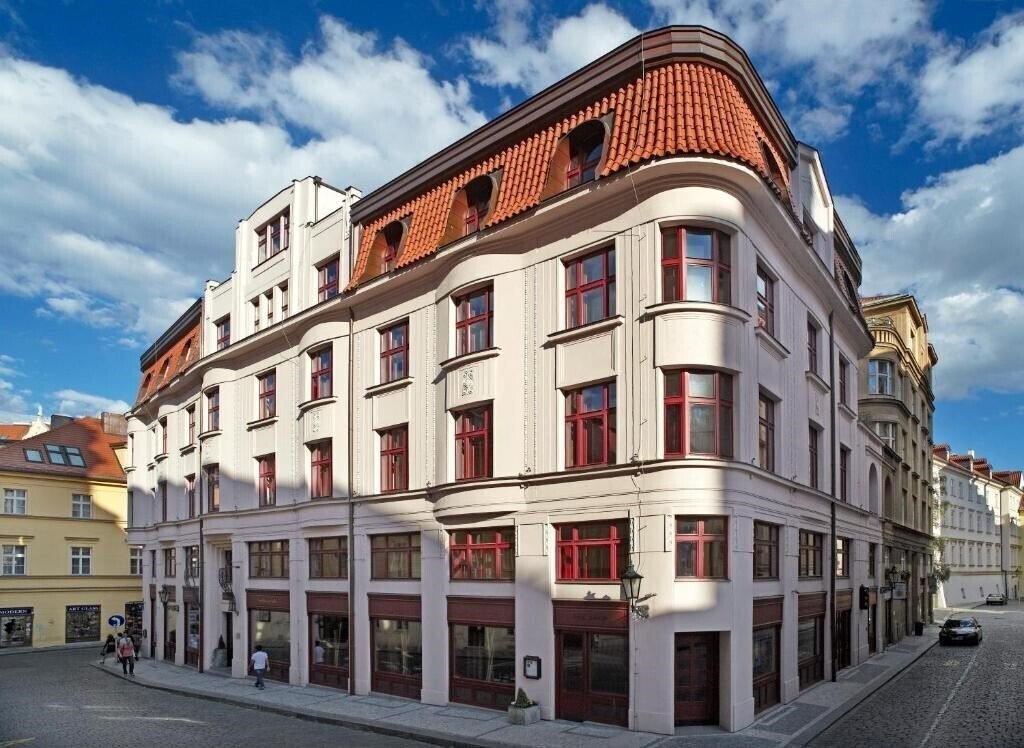 Готель Budha Bar Hotel 5*