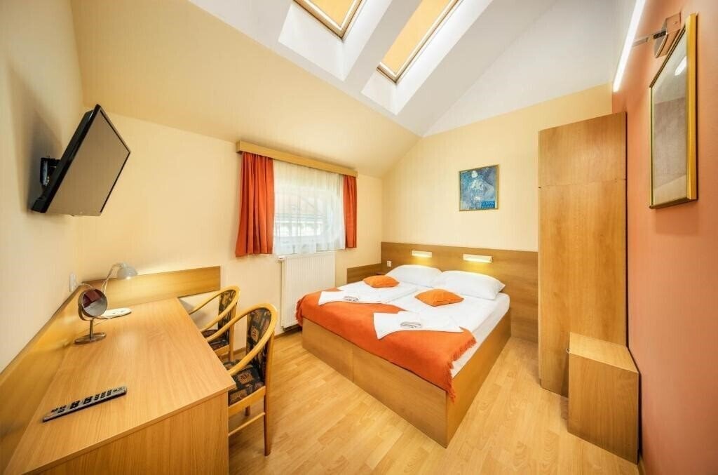 Фотографія Residence Tabor 3*