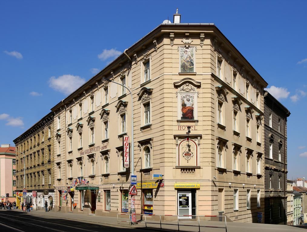 Готель Hotel Golden City Garni 3*