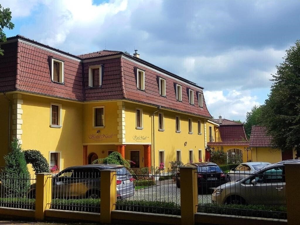 Отель Hotel Nosal 4*