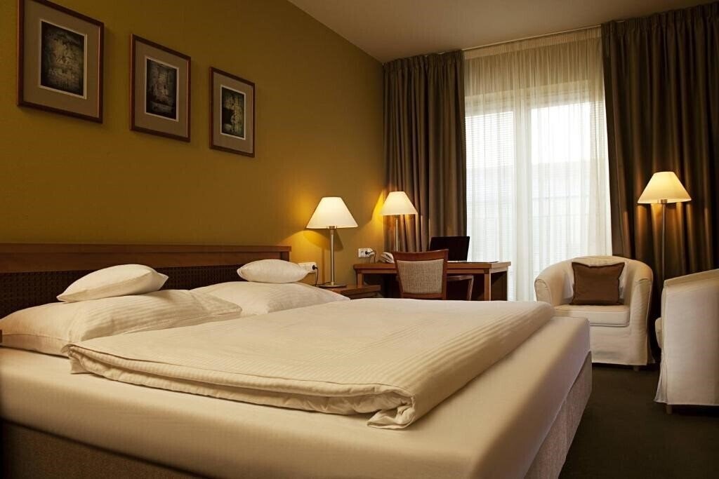 Фото Dolce Villa 4*