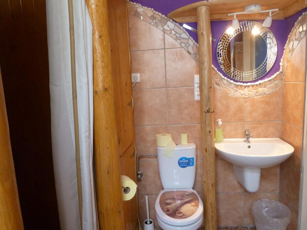 Фотографія Artharmony Hotel & Hostel 2*