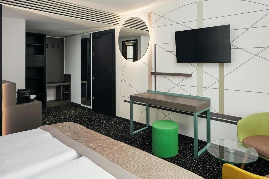 Изображение EA Hotel Embassy Prague 4*