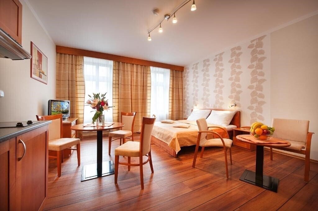 Отель Andel Apartments 3*