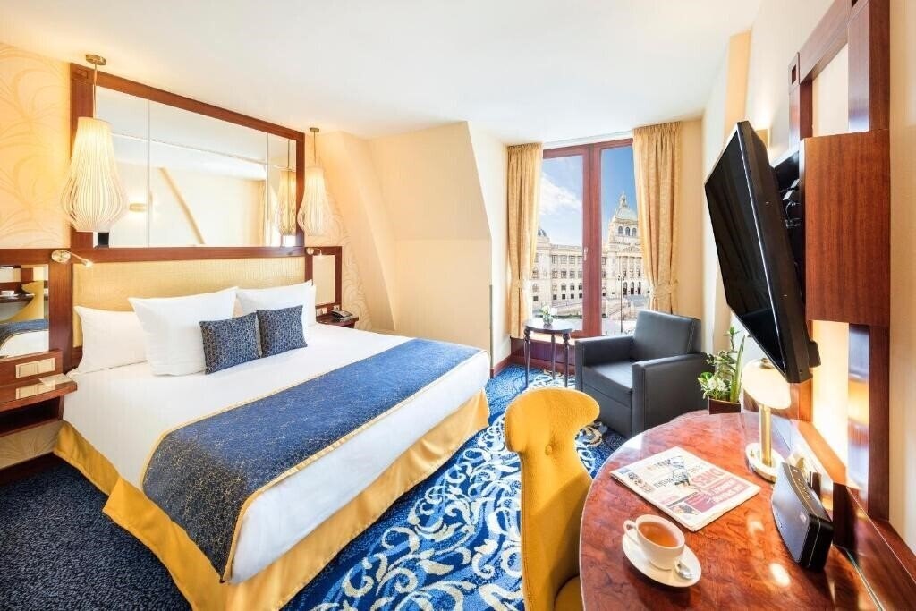 Готель Occidental Praha Wilson 5*