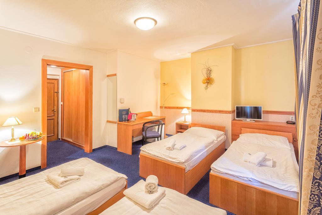 Картинка Carl Inn 4*