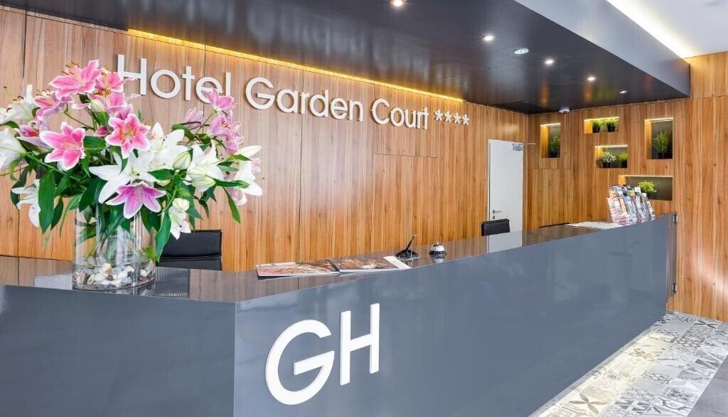 Картинка Garden Court 4*
