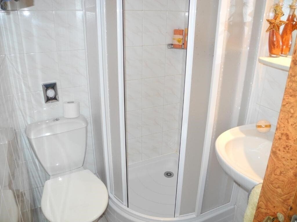 Фотографія Admiral Botel 3 1*