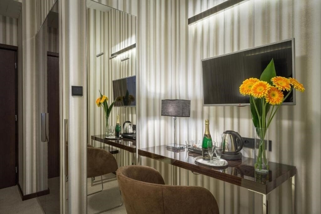 Картинка Clementin Old Town 4*