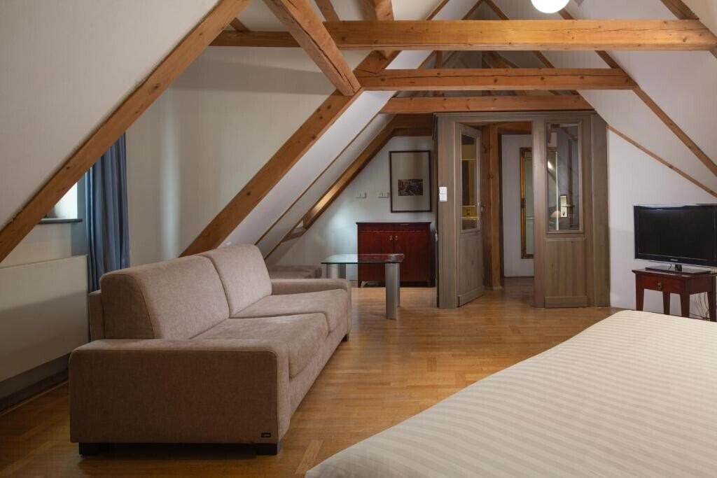 Зображення Lokal Inn 4*