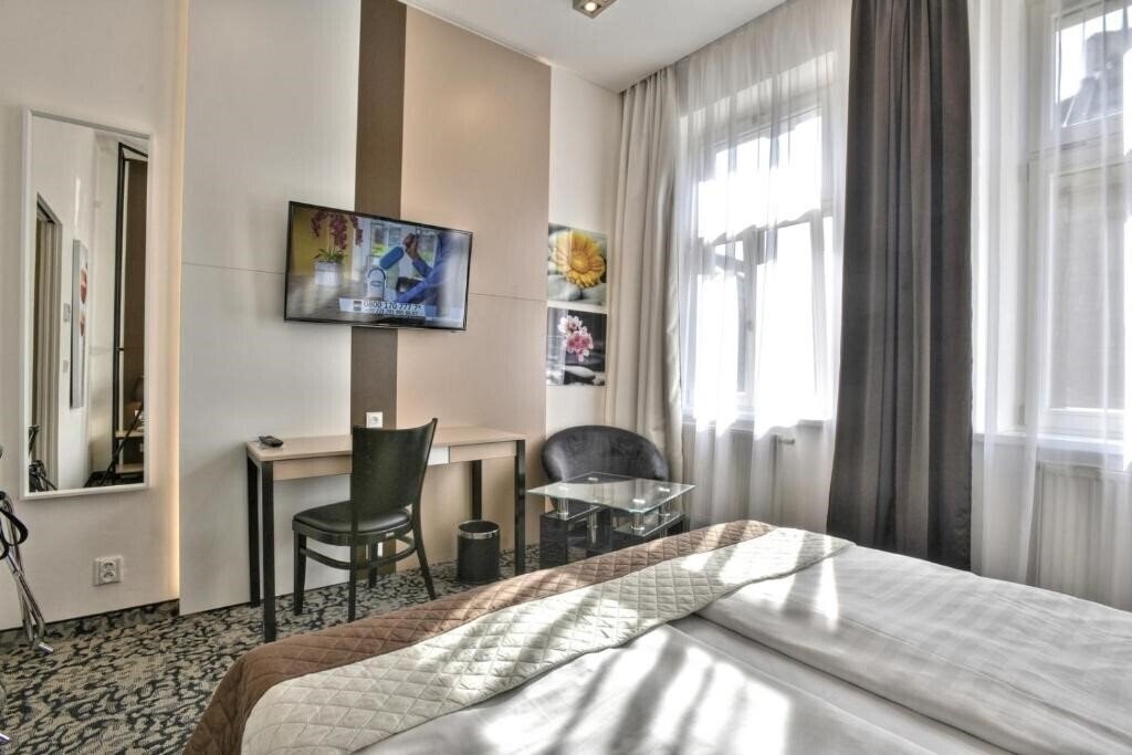 Фото Machova 3*