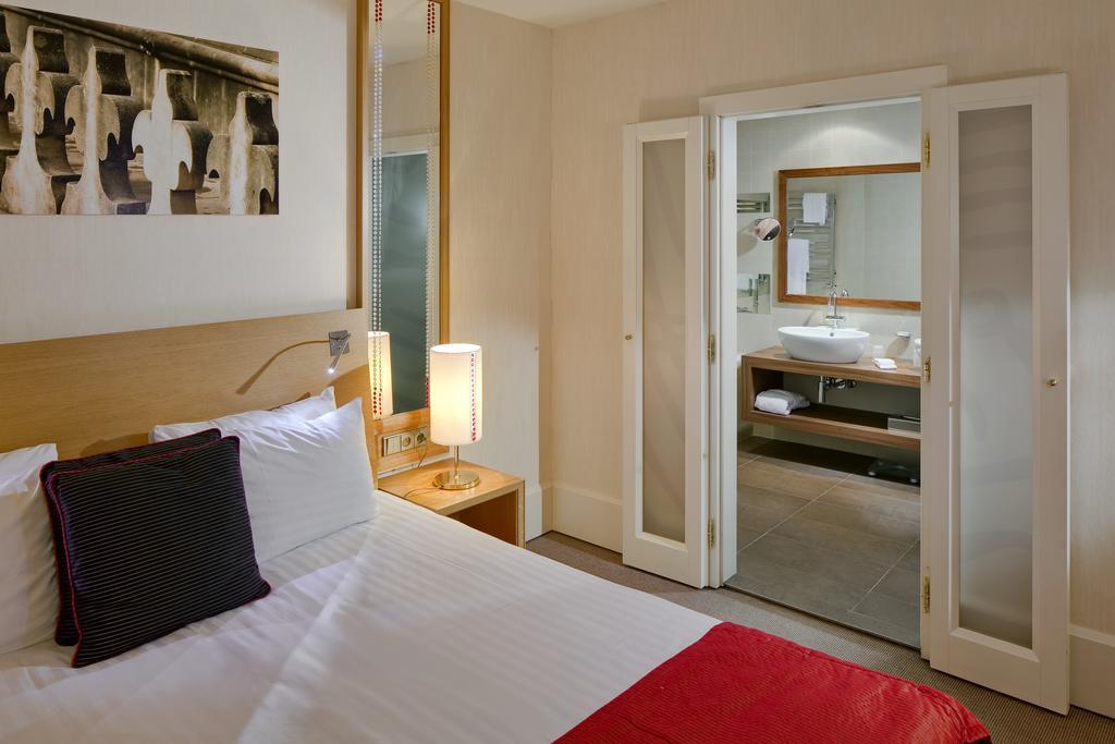 Изображение Mamaison Riverside 5*