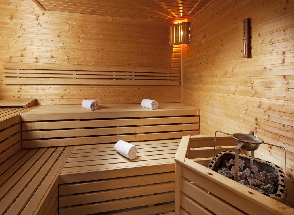 Фотографія Sheraton Prague Charles Square Hotel 5*