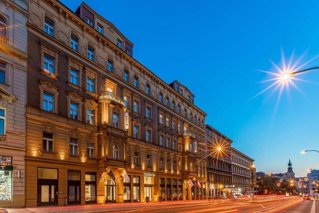 Готель Sheraton Prague Charles Square Hotel 5*