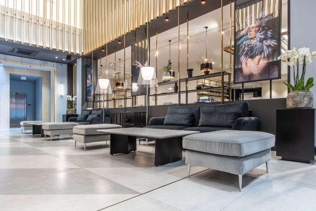 Фото Sheraton Prague Charles Square Hotel 5*