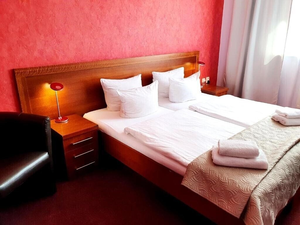 Фотографія Relax Inn 4*