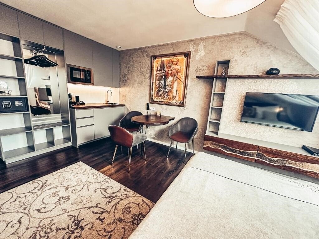 Фотографія Alfons 4*