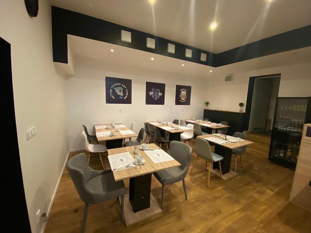 Готель Harfa 3*