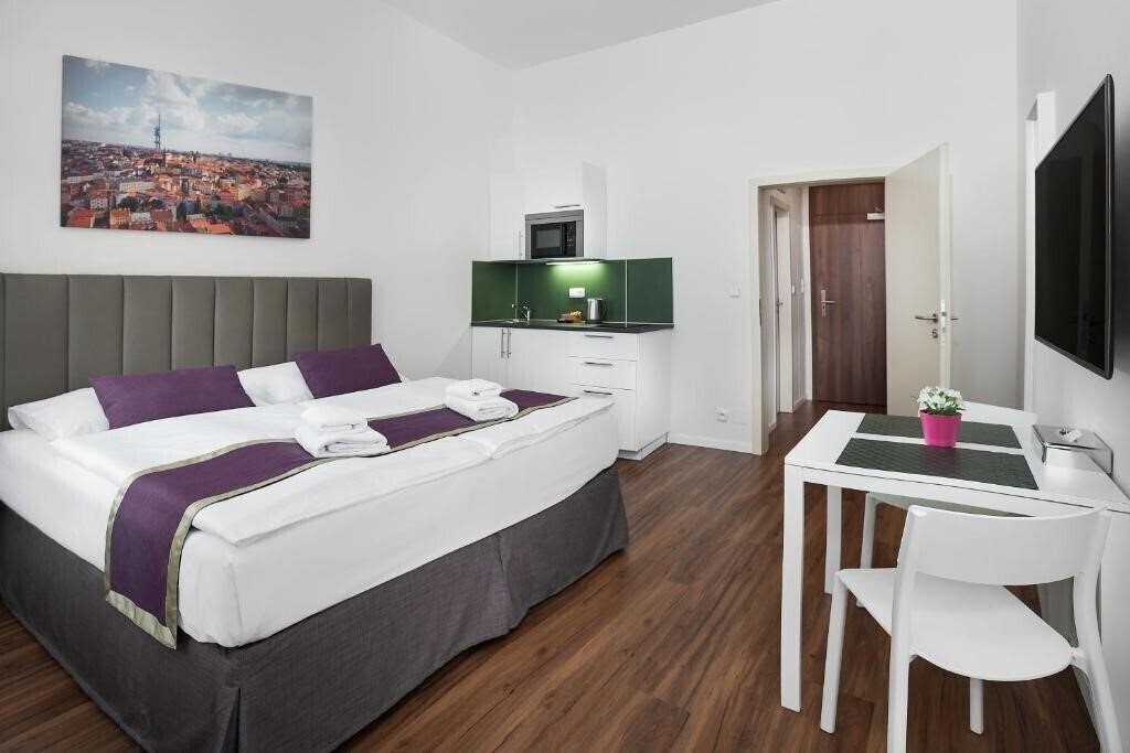 Картинка Elizabeth Suites 4*