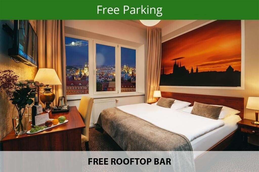 Готель Metropolitan Old Town Hotel 3*