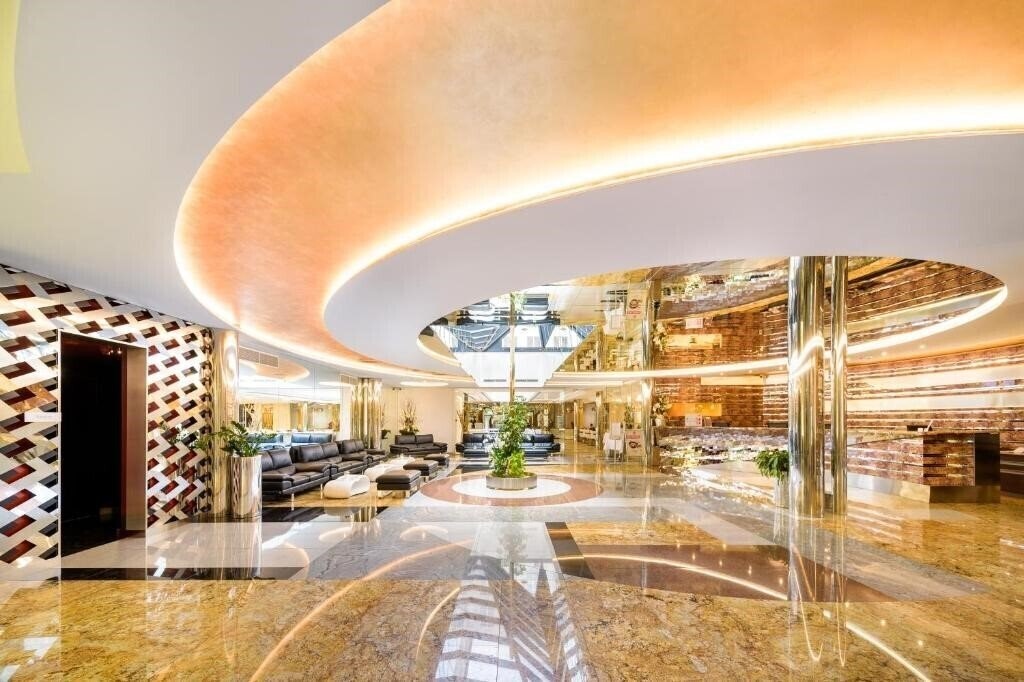 Готель Grandium 4*