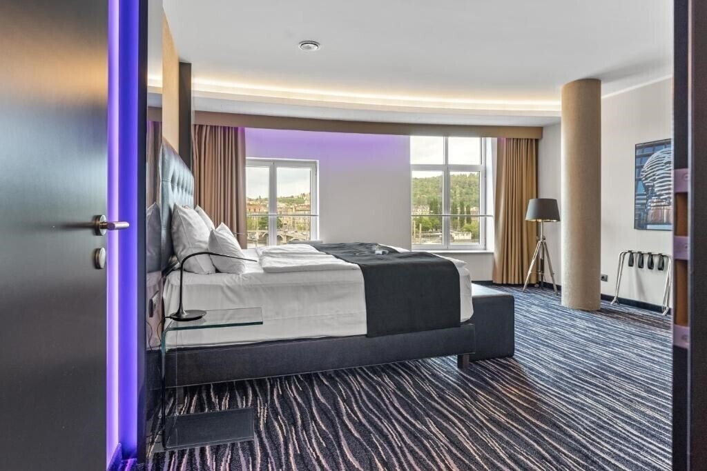 Изображение Dancing House Hotel 4*