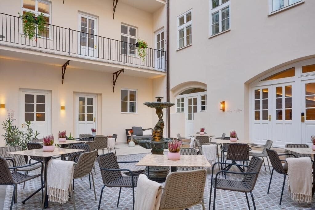 Изображение Hotel Bookquet 4*