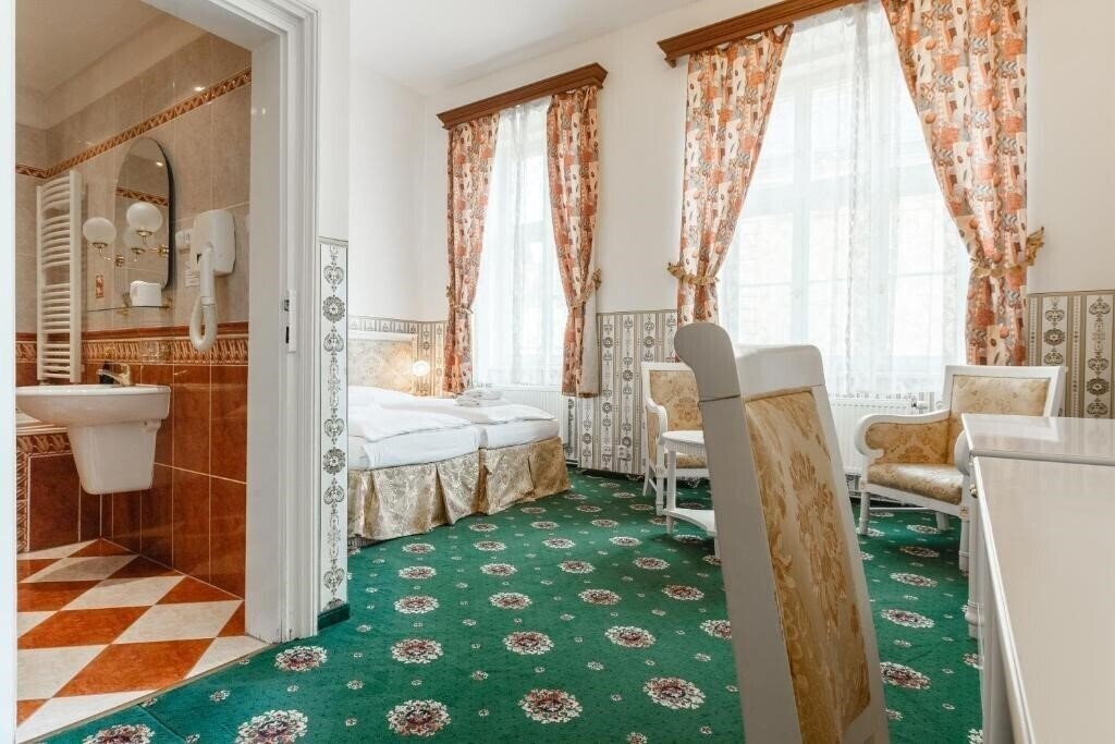 Фотографія Hotel Trinidad Prague Castle 4*