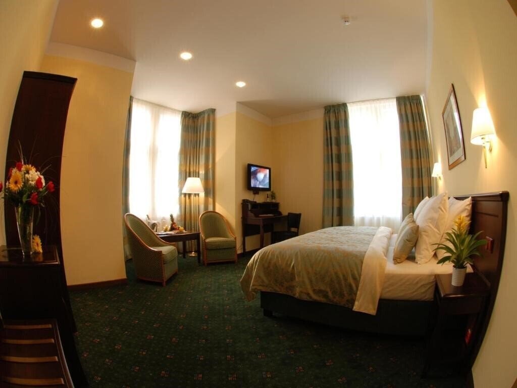Изображение Downtown Prague 4*