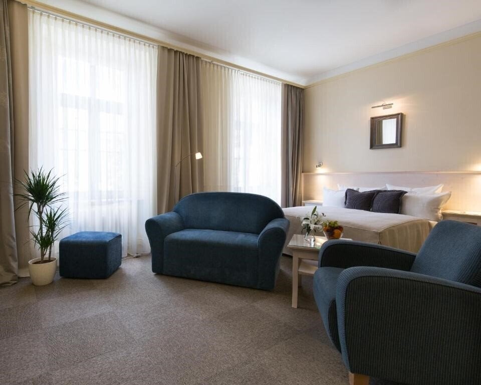 Отель Unitas Hotel 4*