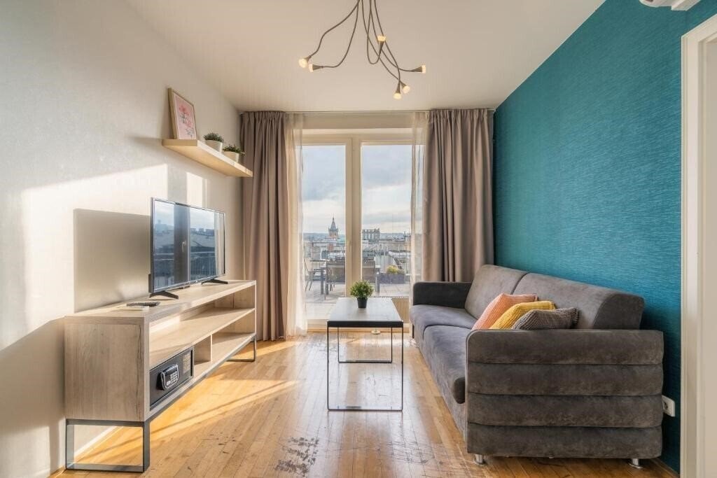 Готель EA Aparthotel Melantrich 4*