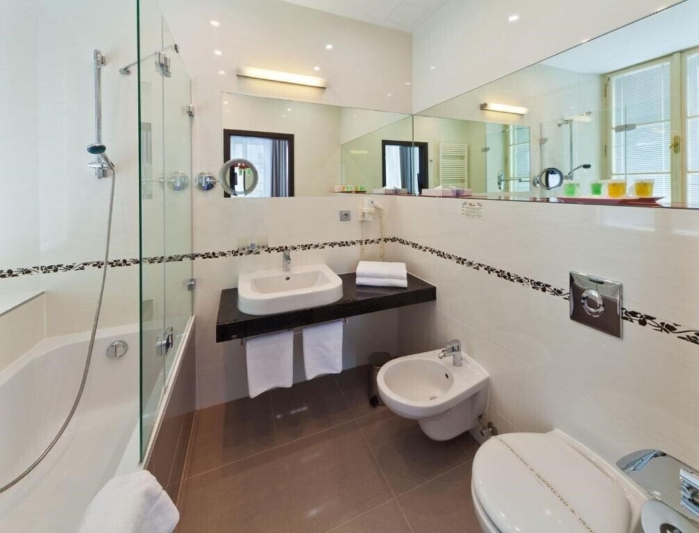 Фотографія Prague Inn 4*