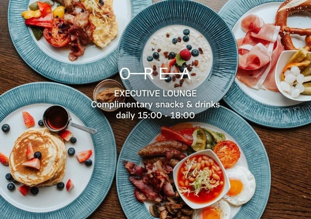 Готель Orea Hotel Angelo Praha 4*