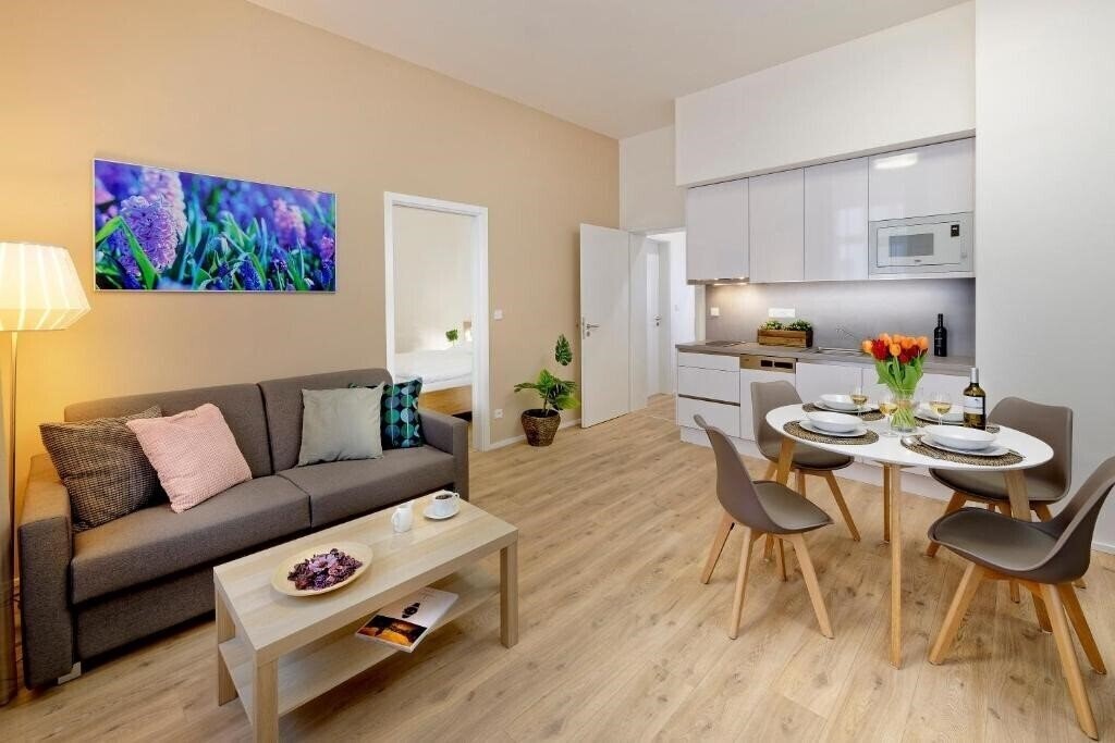 Зображення Downtown Suites Jugoslavska 4*