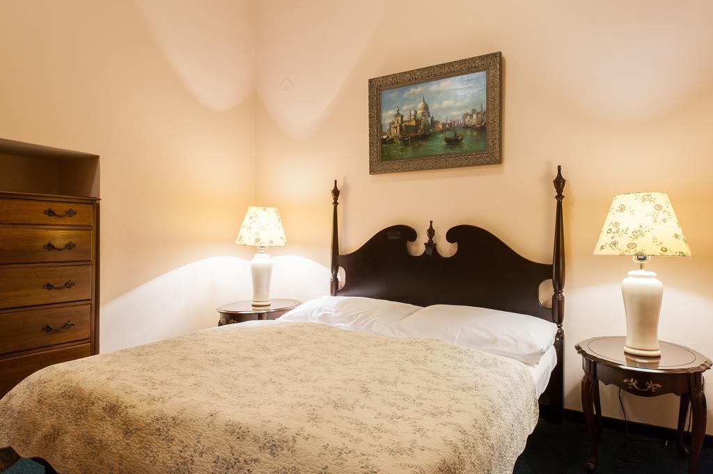 Картинка Bohemia Plaza 4*