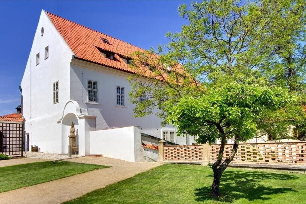 Фотография Monastery 4*