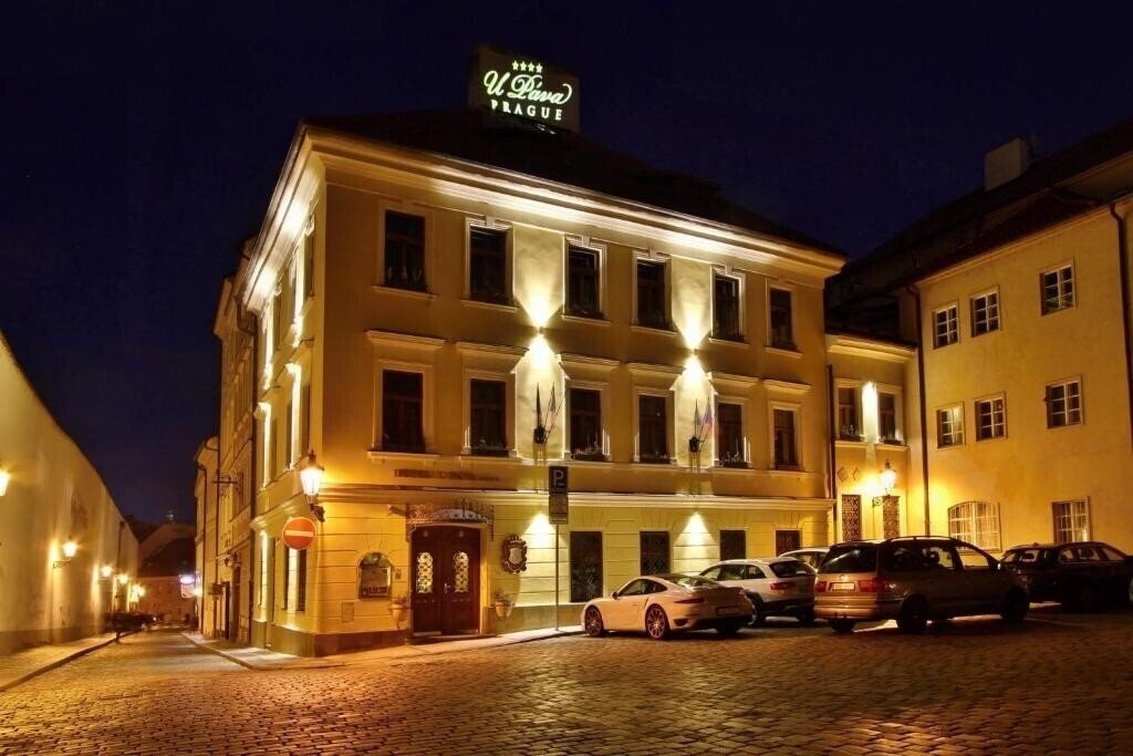 Отель U Pava 4*