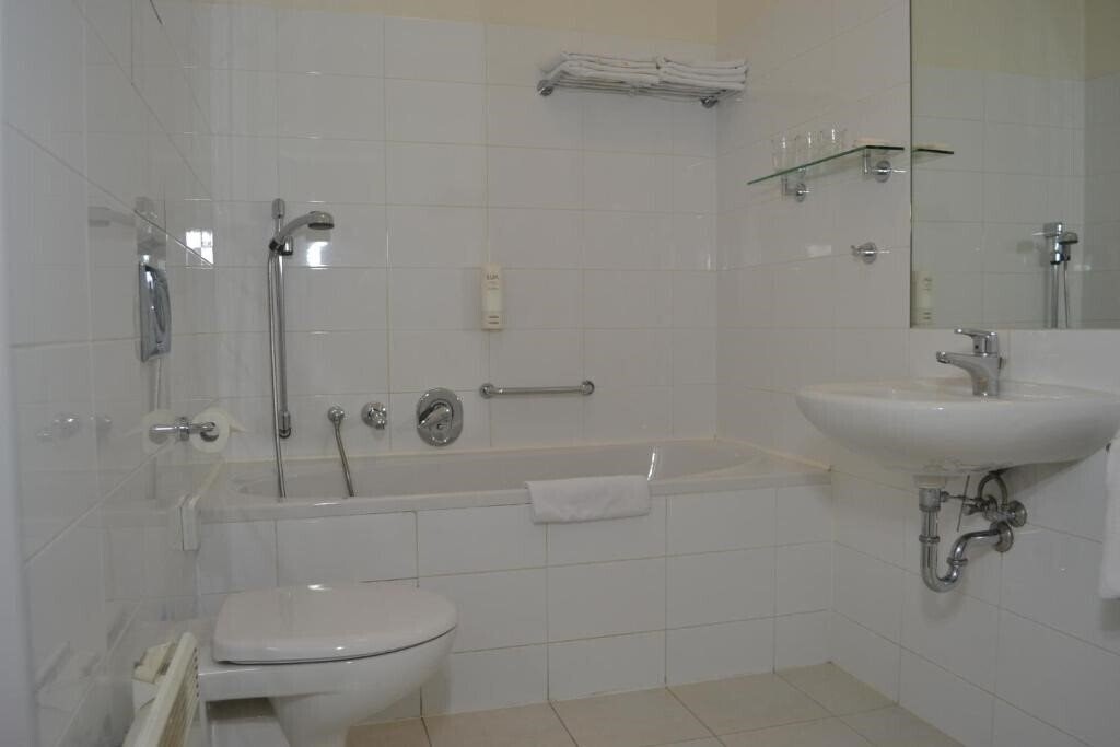 Картинка Austria Suites 3*