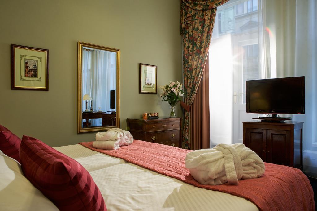 Отель Liberty 4*