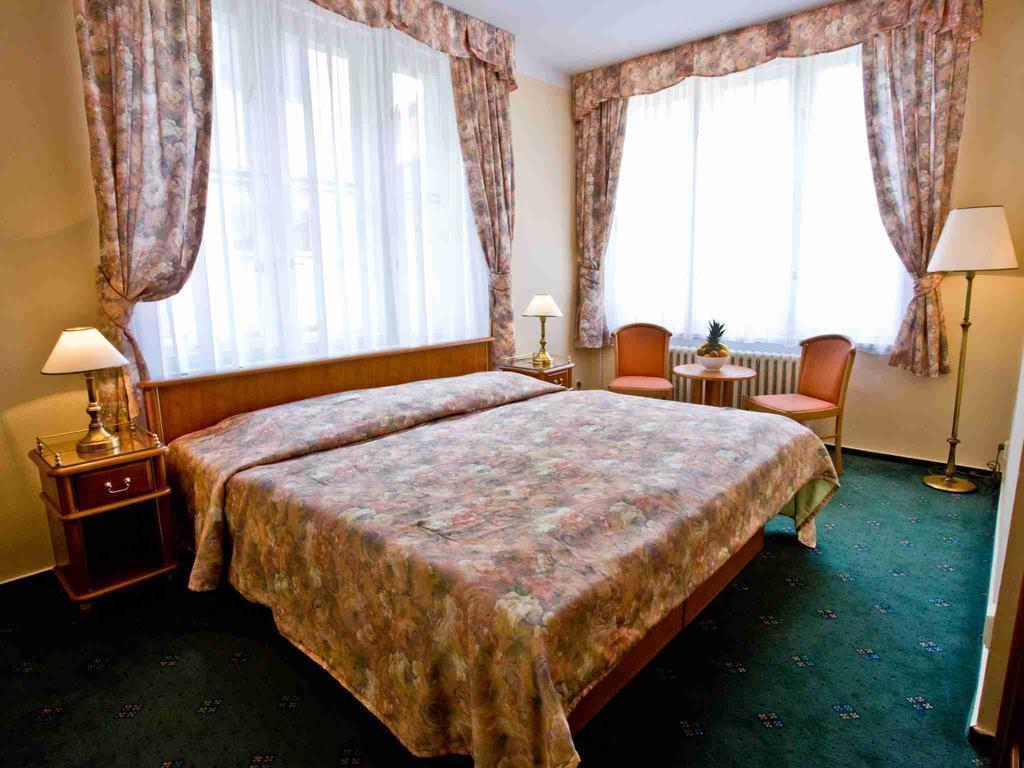 Картинка Melantrich 3*