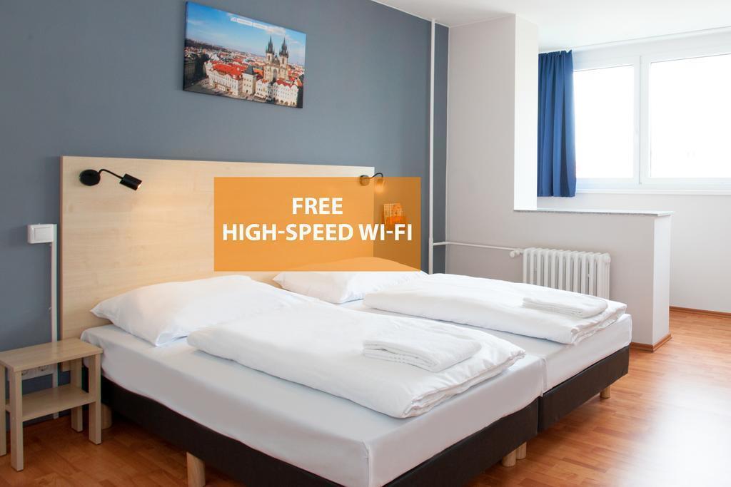 Готель A & O Prague Metro Strizkov 3*