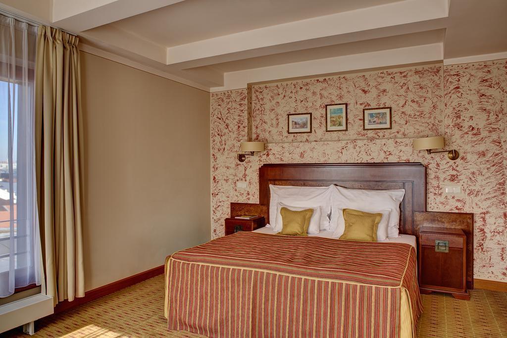 Фотографія Majestic Plaza 4*